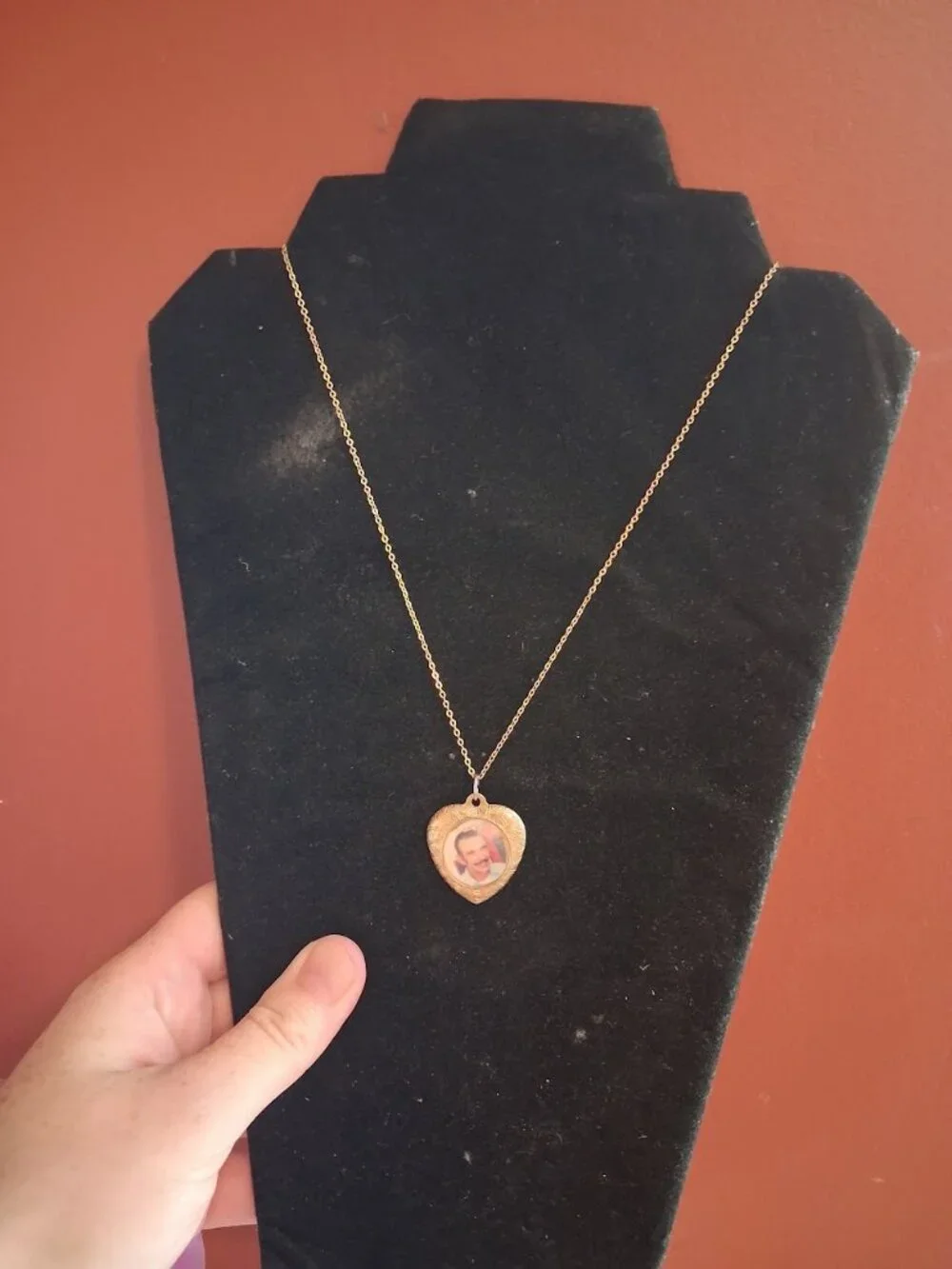 18 inch Heart Picture frame necklace